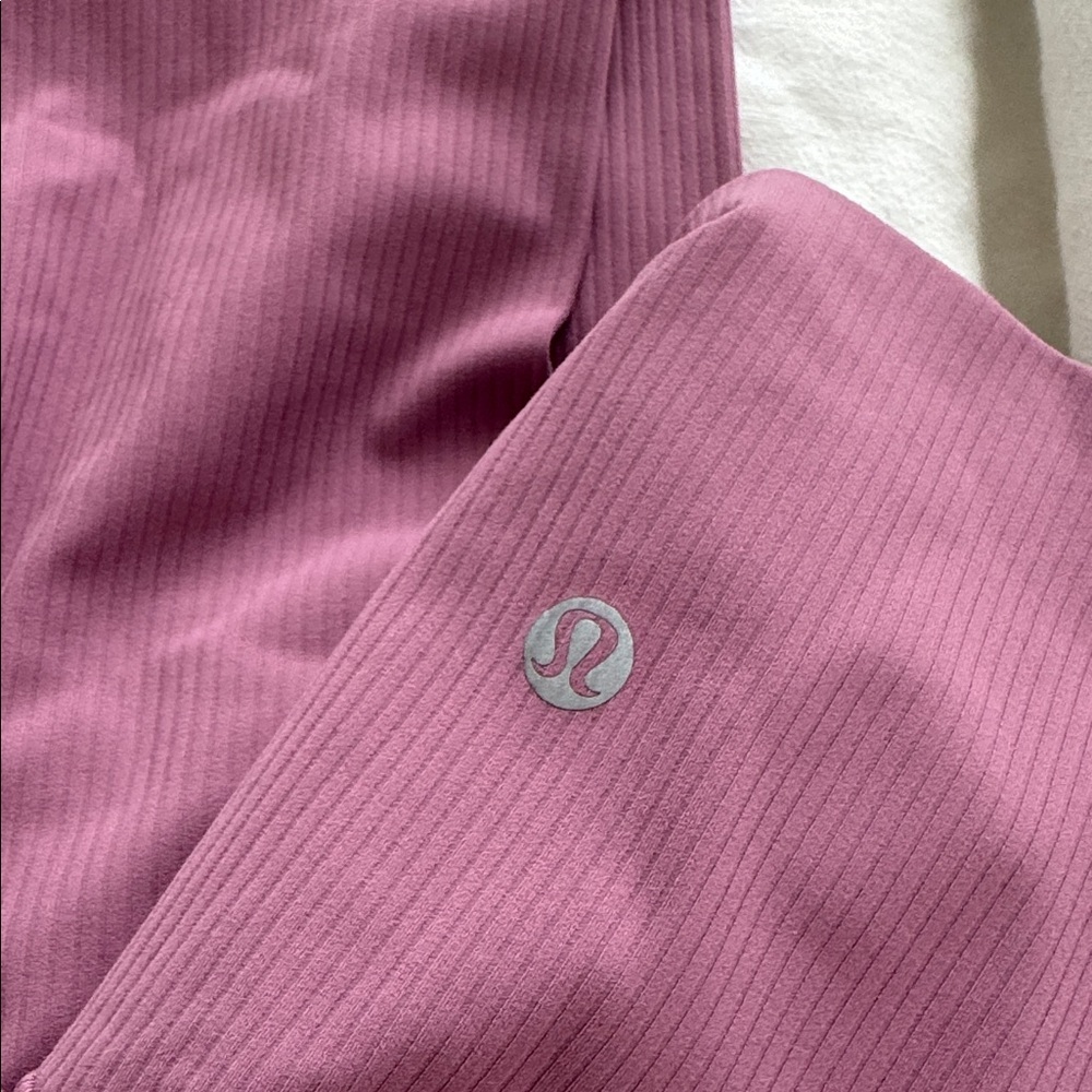 Lululemon Align Ribbed High Rise Leggings 23” Size 4 NWT - Picture 4 of 4